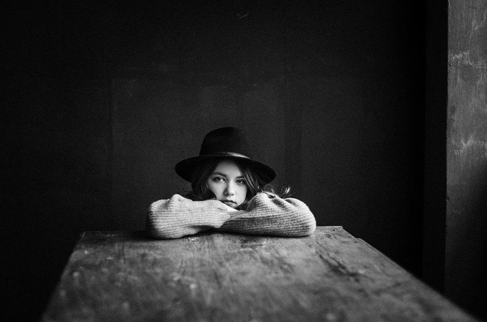 Девочка в шляпе