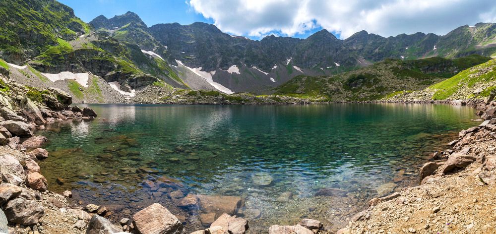 Горное озеро