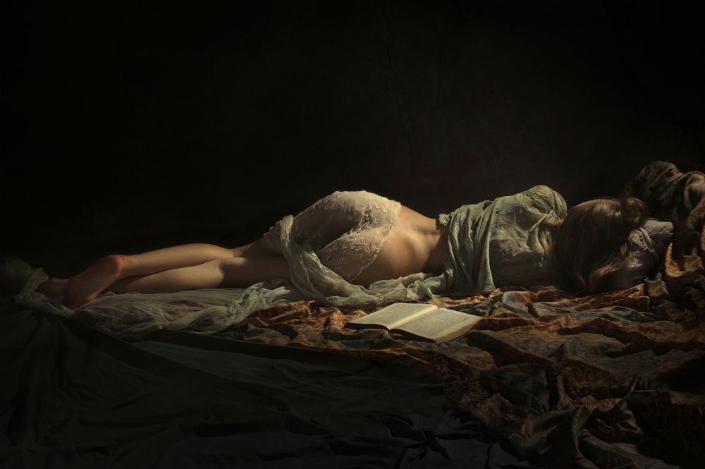 из Серии "Спящая Девушка"_01