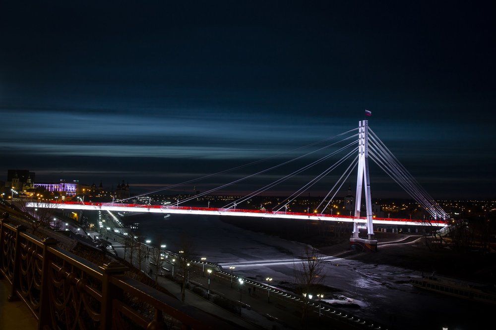 Тюмень. Мост Влюбленных