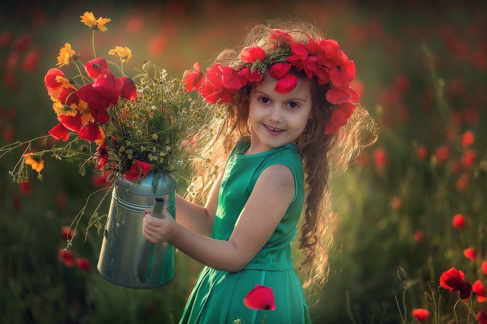 Весна в маковом поле.