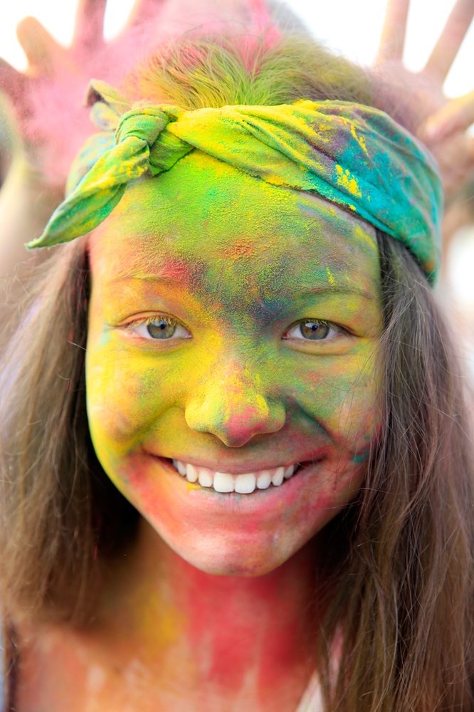 Девочка в красках