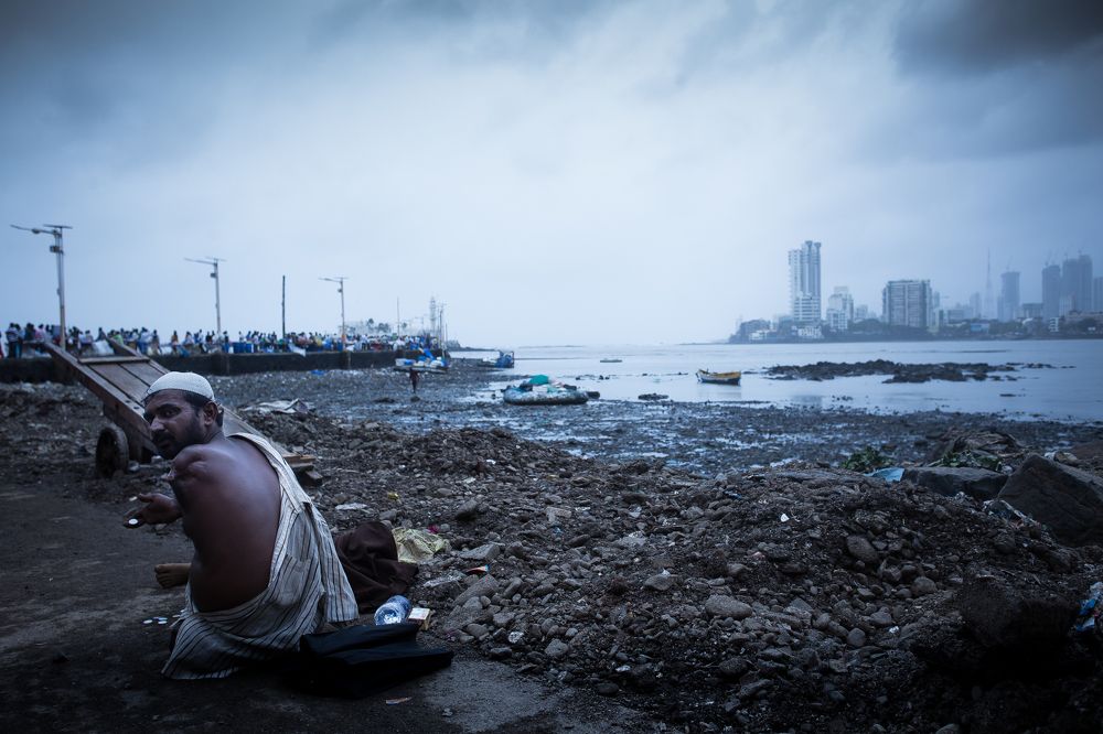 Mumbai Contrast
