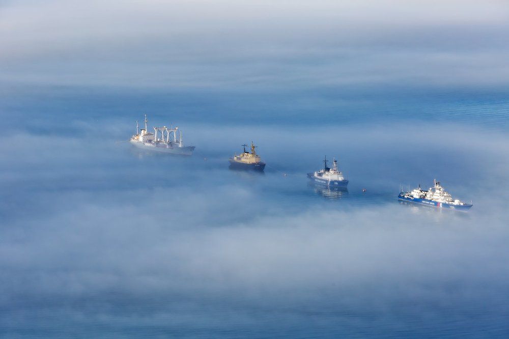 Корабли постоят