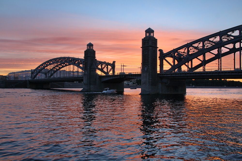 Мост Петра Великого (Большеохтинский)