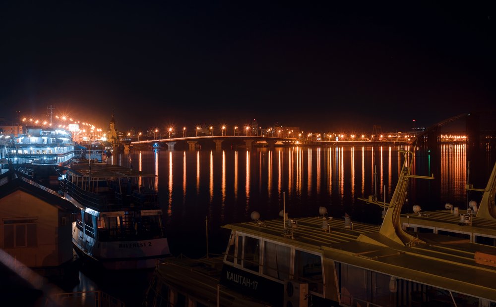 Kiev night bridge