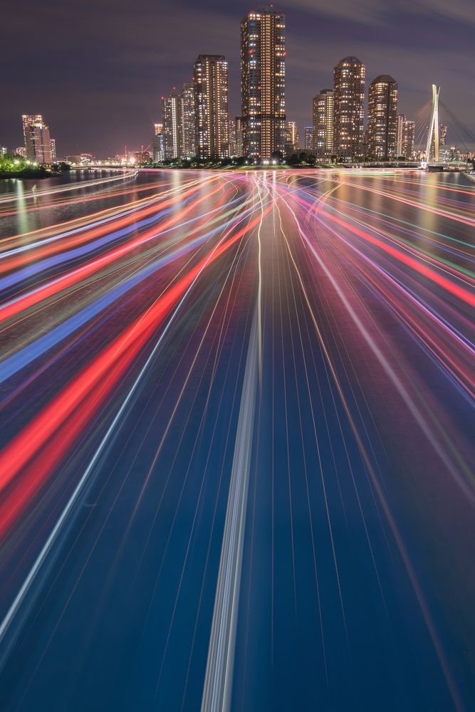 A long rainbow light in the river