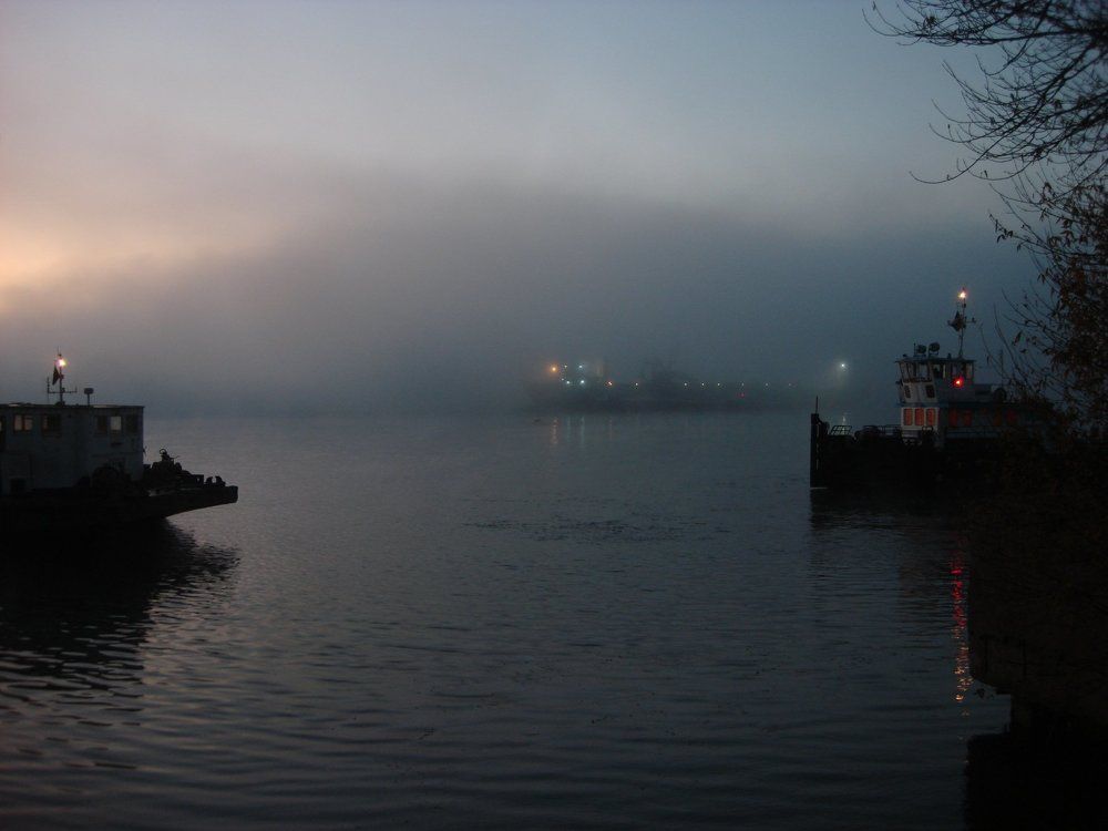 Утренняя вахта...