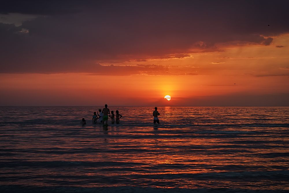 Photograph by niksnaksnikolos