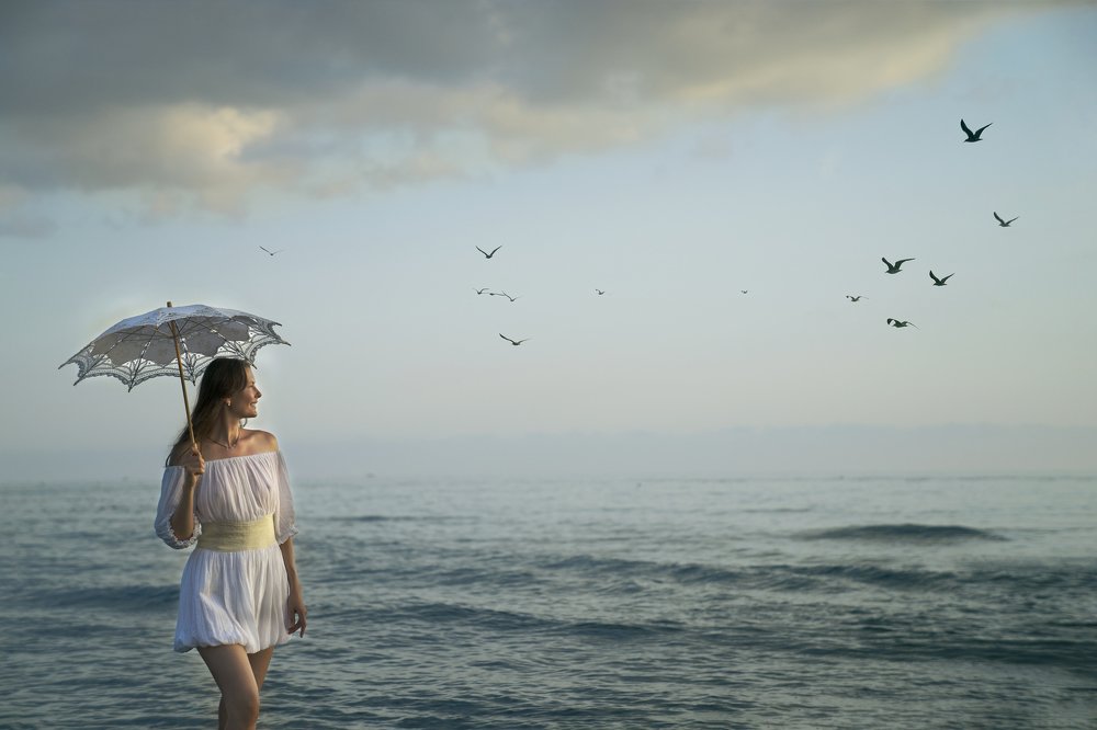 У моря, у синего моря...