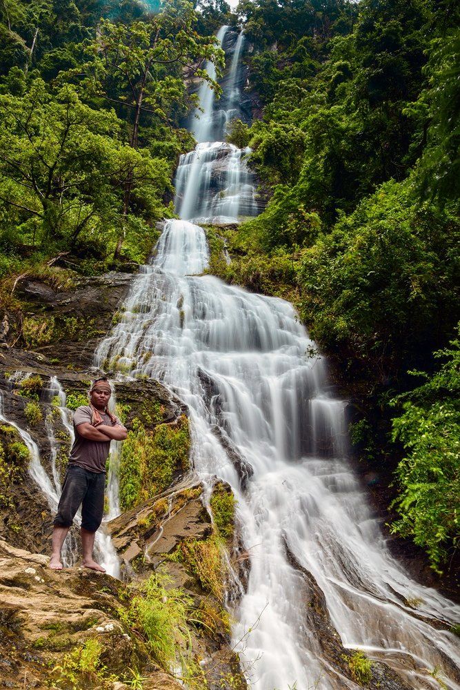 curved keris waterfall