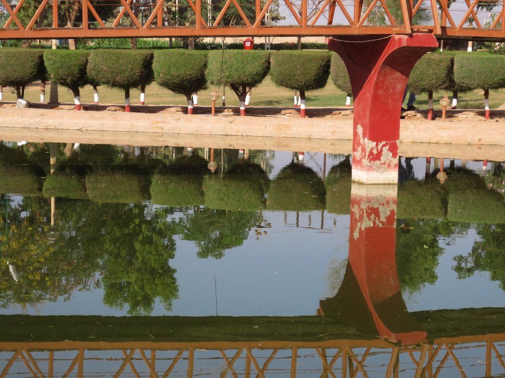 The Reflection Bridgh