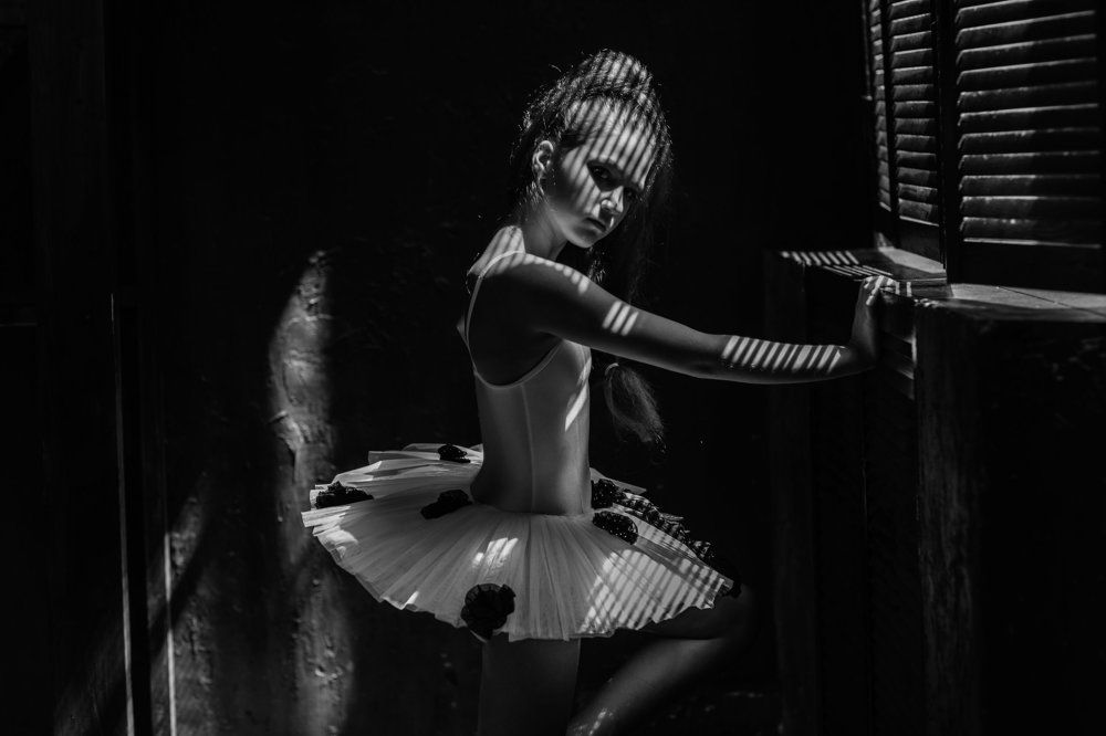 Темная полоса