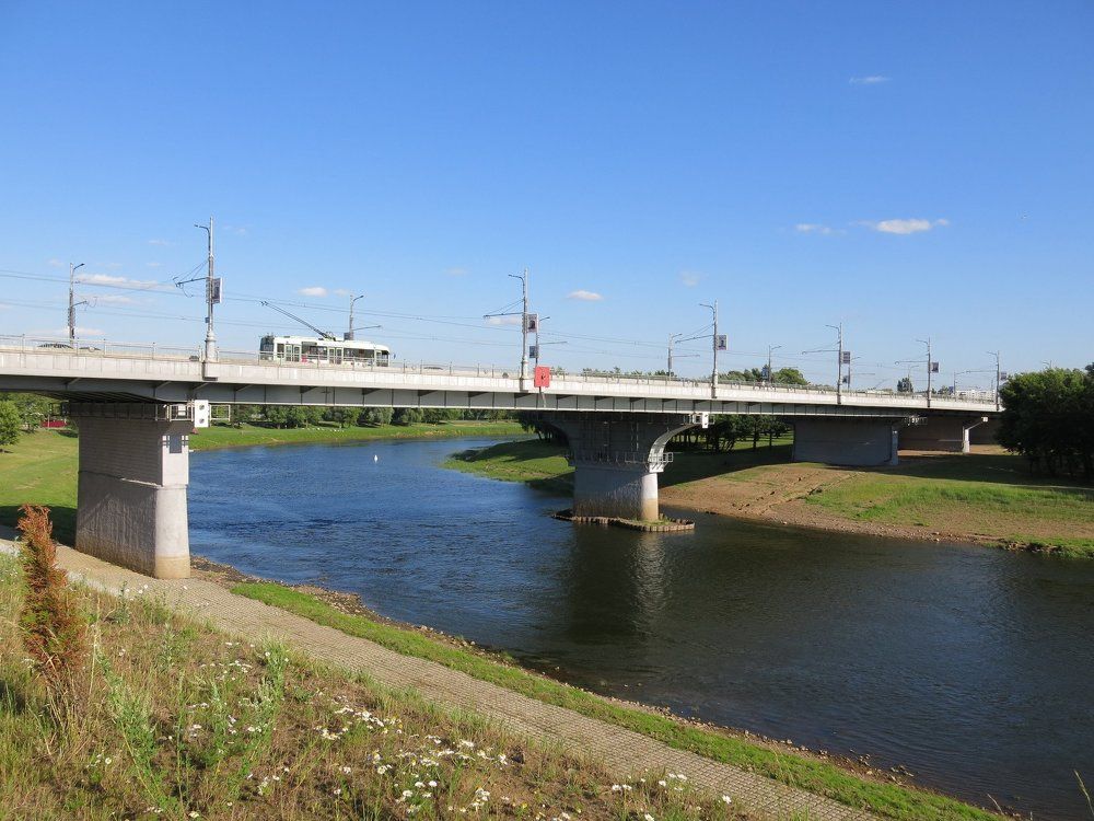 Мост через Днепр.