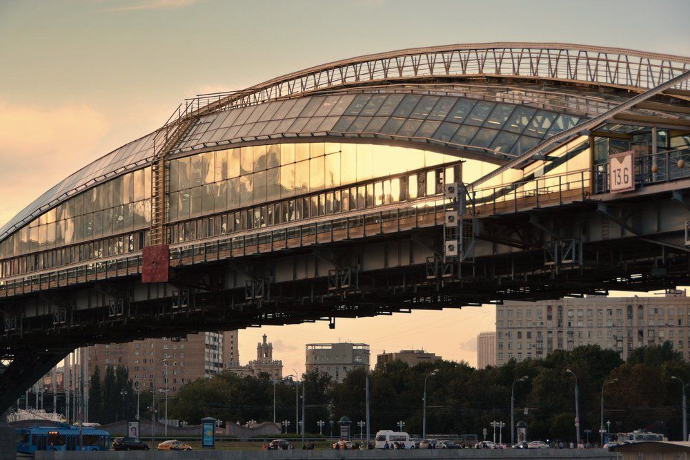 Мост Богдана Хмельницкого.