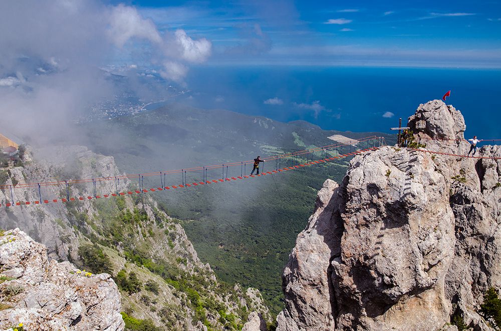 На зубцах Ай-Петри