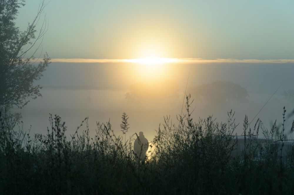 РАССВЕТ НАД ИРТЫШОМ. УТРЕННЯЯ РЫБАЛКА.