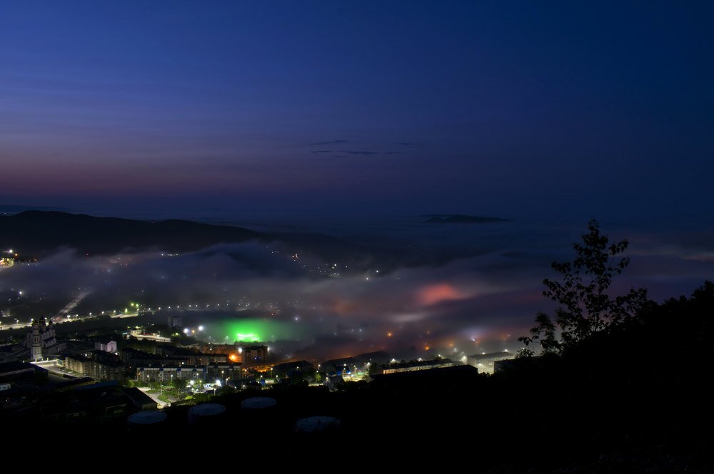 Укутанный туманом город