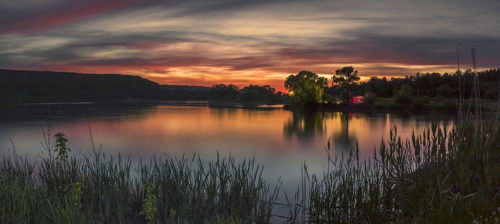 Опустилась ночь