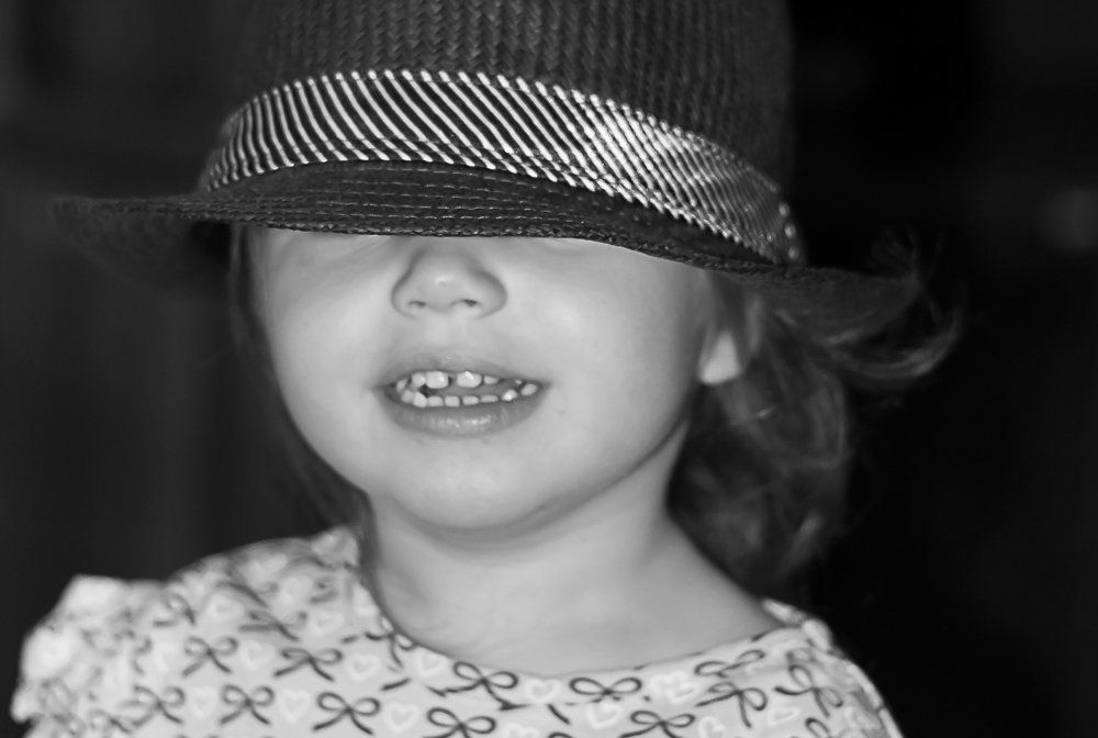 Одену я черную шляпу...