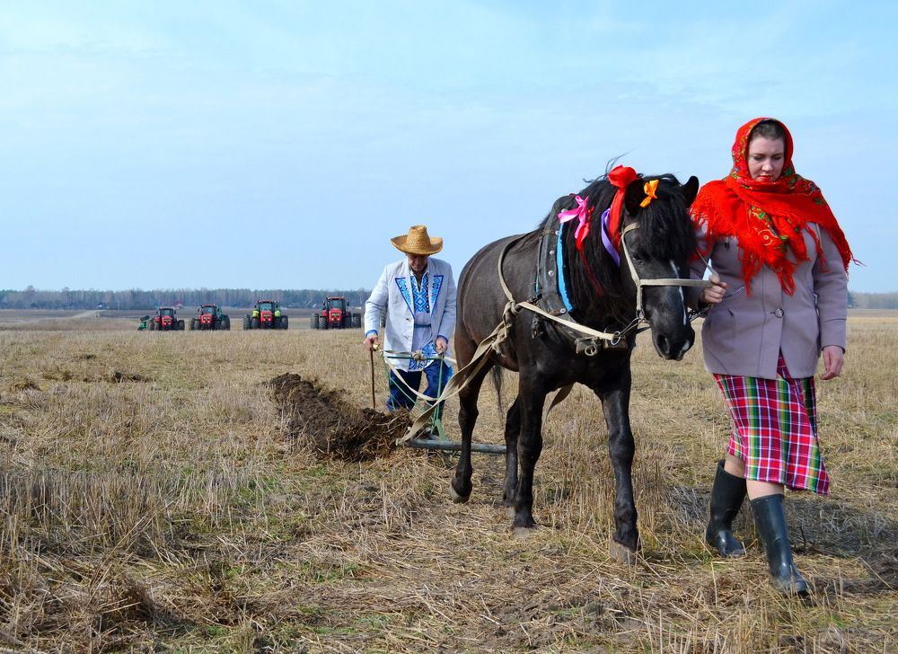 Первая борозда нового сезона