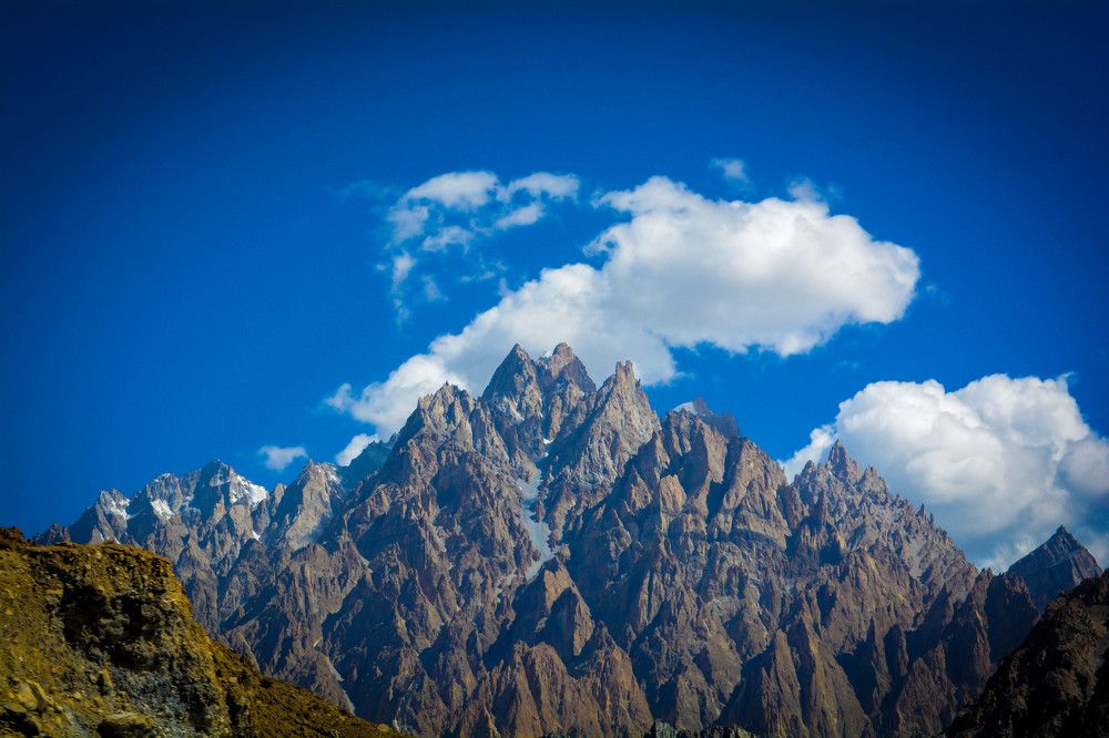 Passu Cones