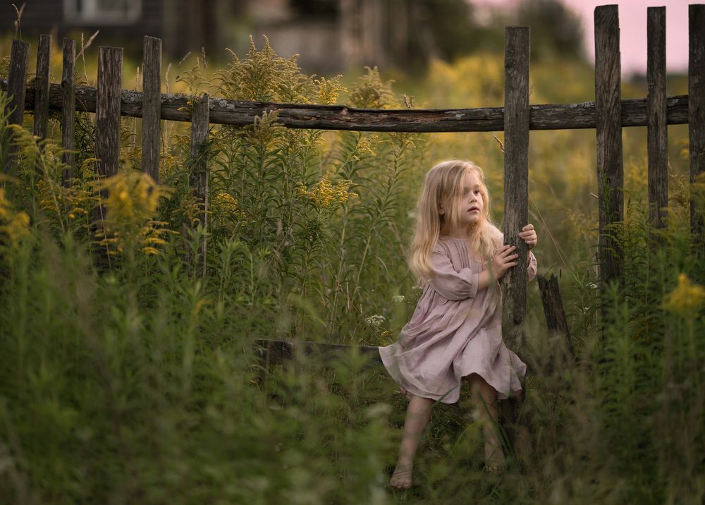 Photograph by Anastasiya Damasevich