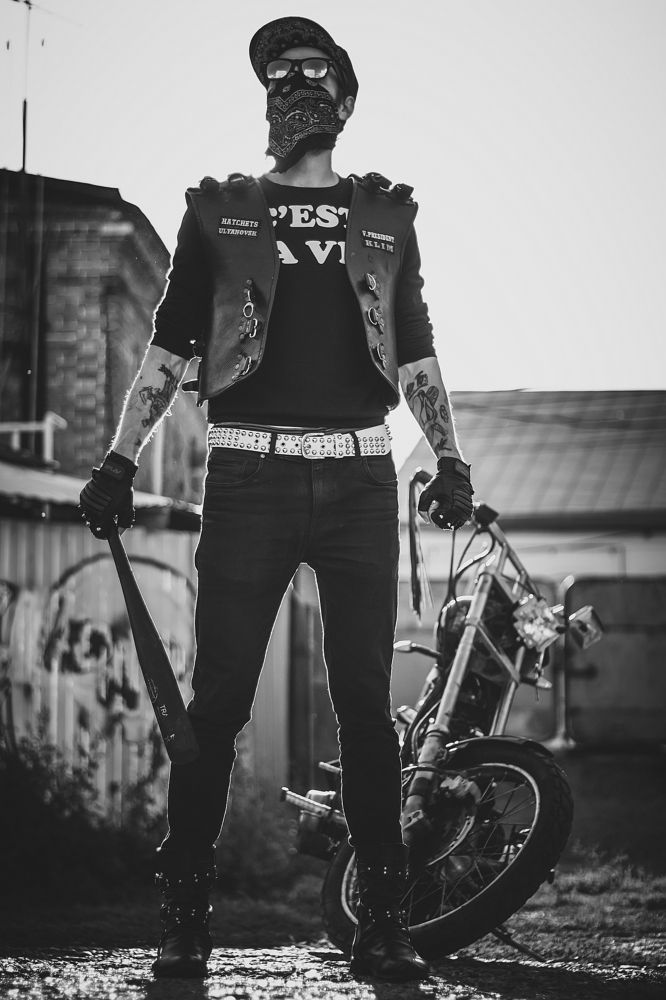 Добро должно быть с кулаками.