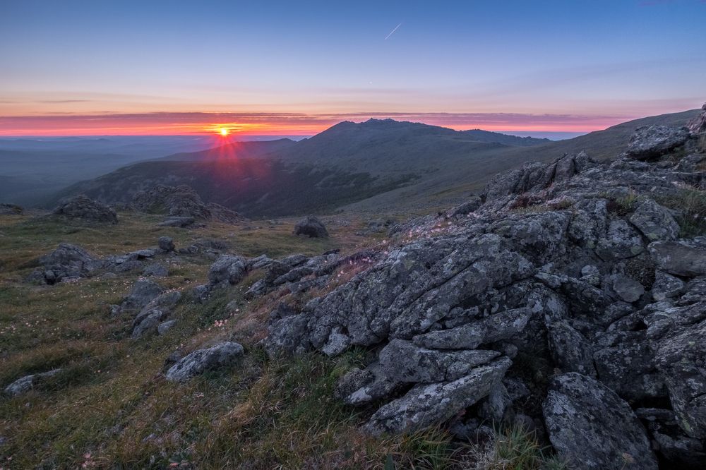 Рассвет над Серебрянским камнем
