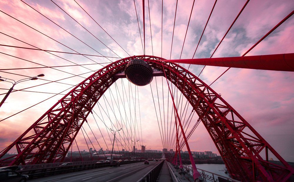 Живописный мост.