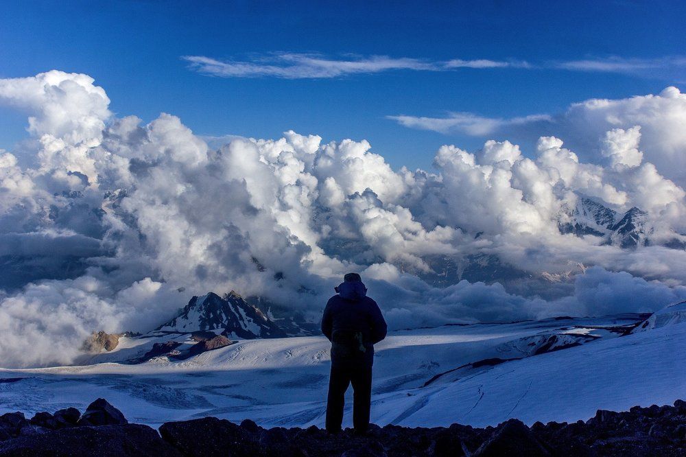 Смотреть. Слушать. Ощущать.