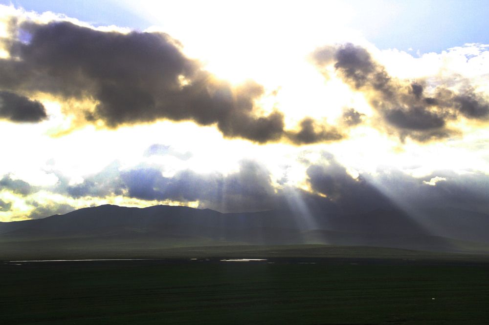 The shadow of Cloud in Mongolia