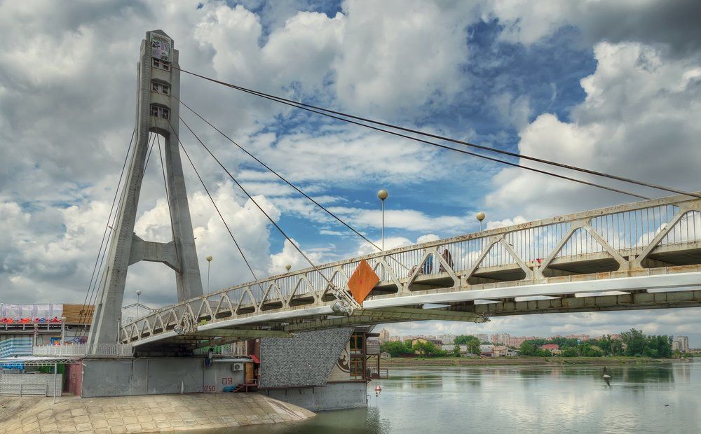 «Мост Поцелуев»