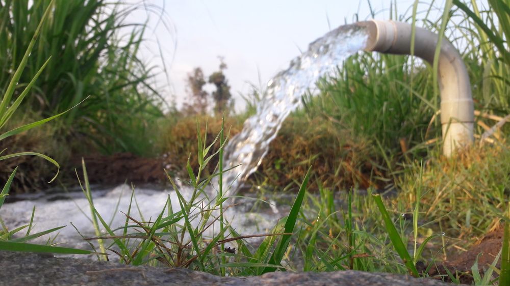 Flowing water never goes stale