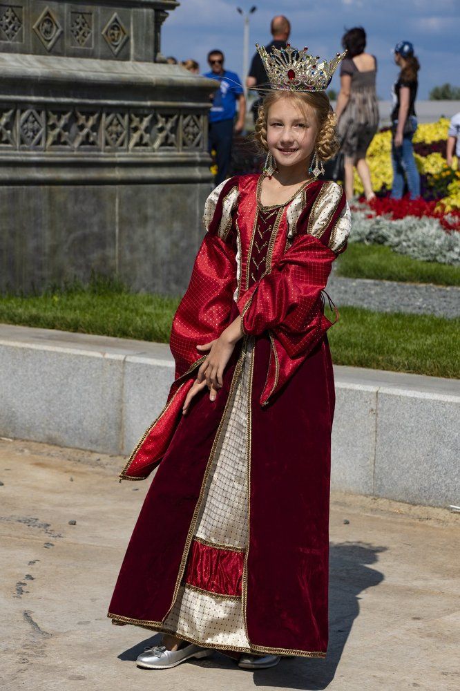 Принцесса готического замка...