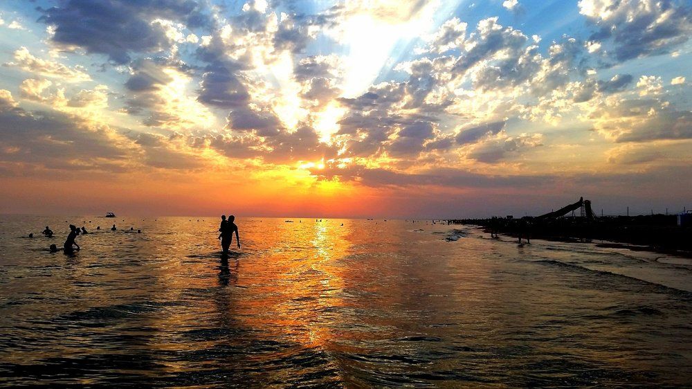 В лучах заката