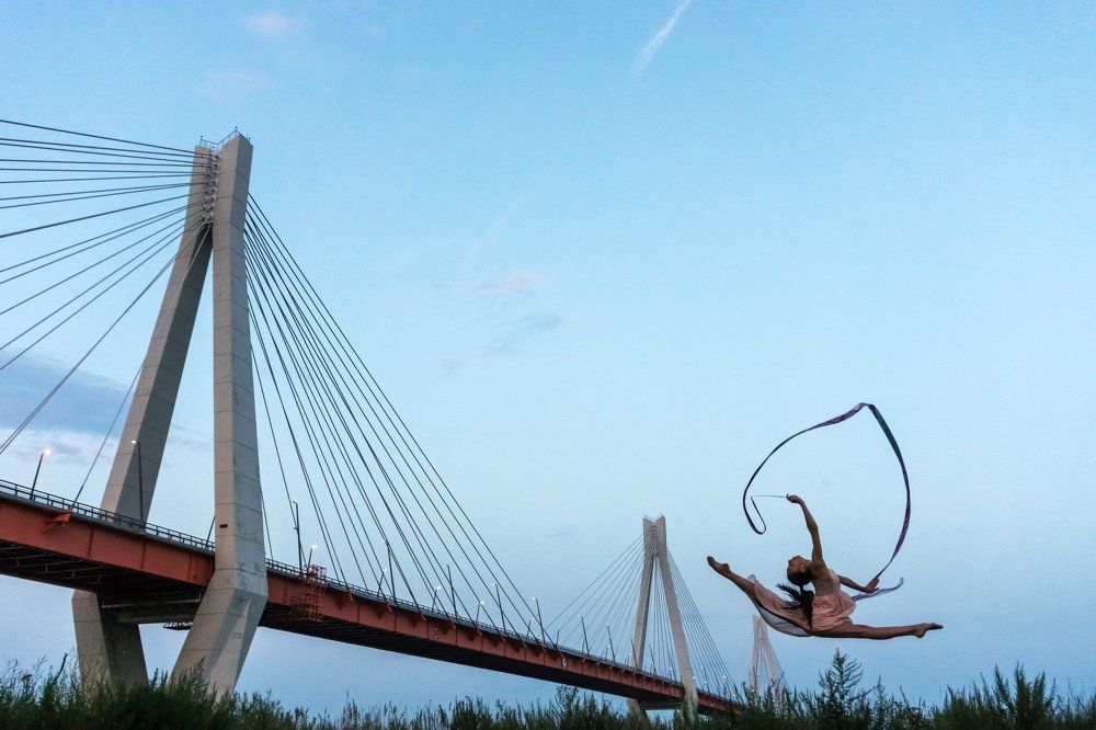 Полет над мостом