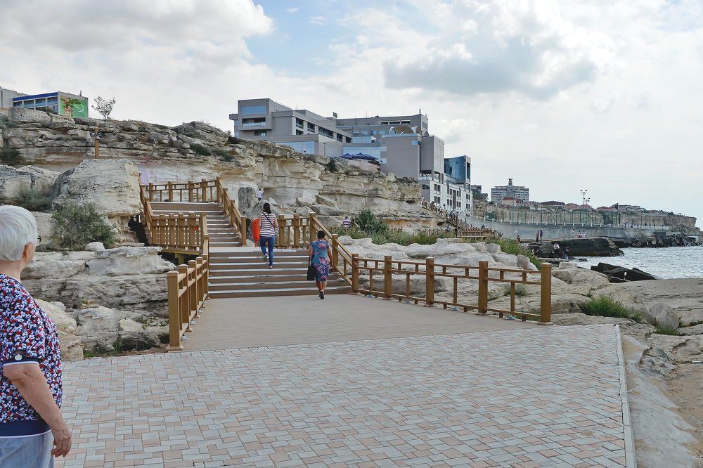 Уголок Актау.Новая набережная.