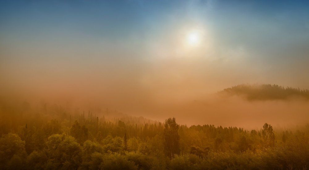 На границе туманов и облаков... Сибирь