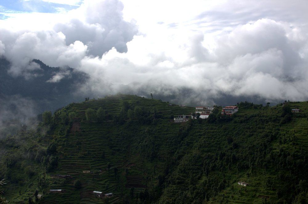 house on the hills