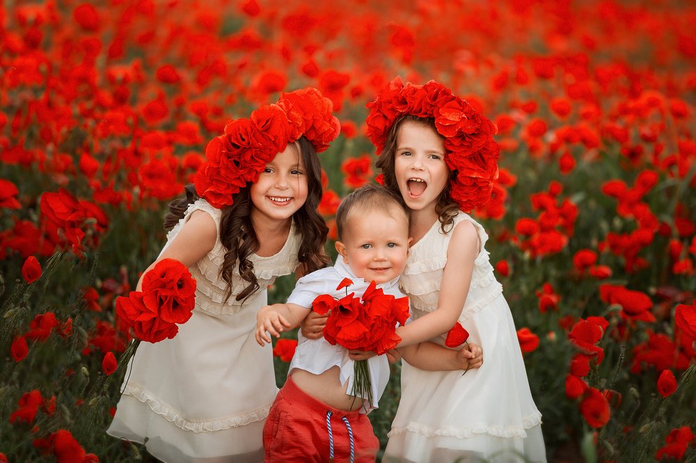 В маковом поле