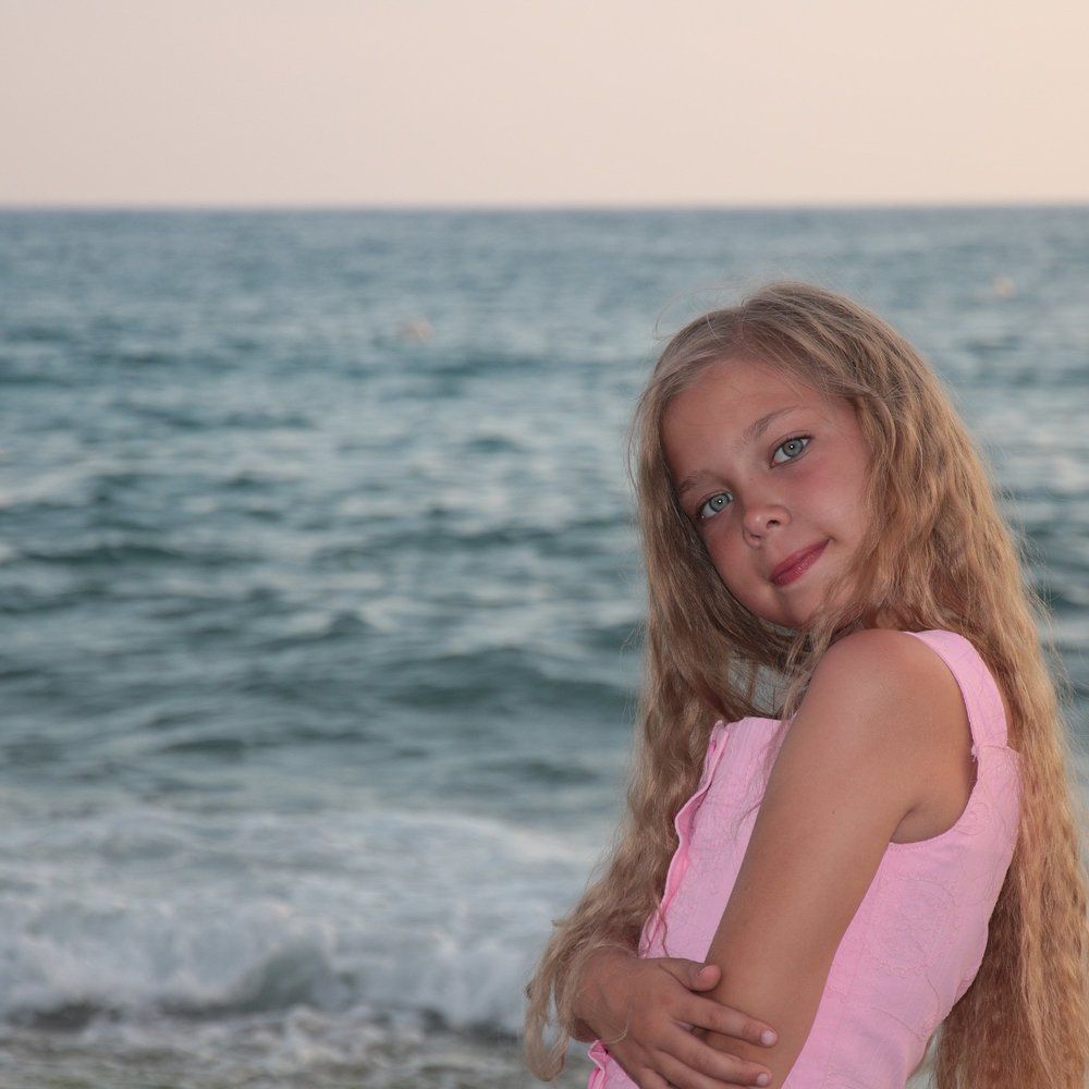 девочка с глазами цвета моря
