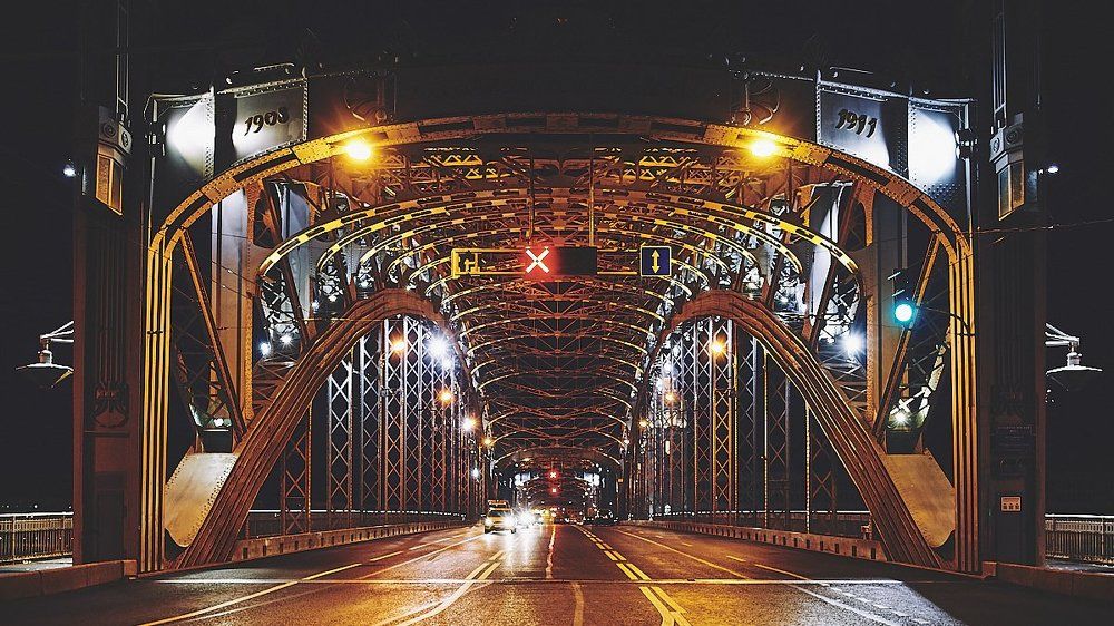 Мост Петра Великого.