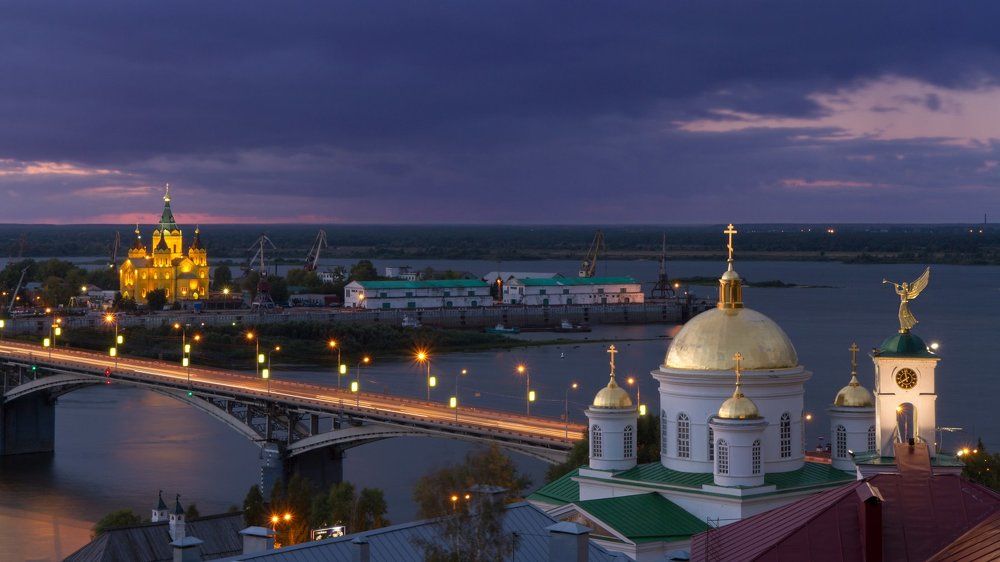 View of Kavinsky bridge in Nizhny Novgorod