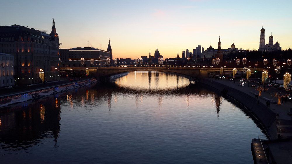 Вечерняя Москва