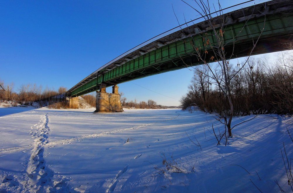 утро на реке