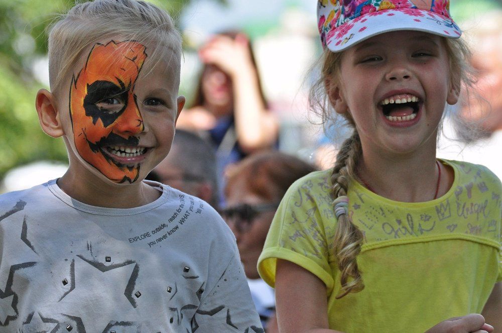 Веселые лица