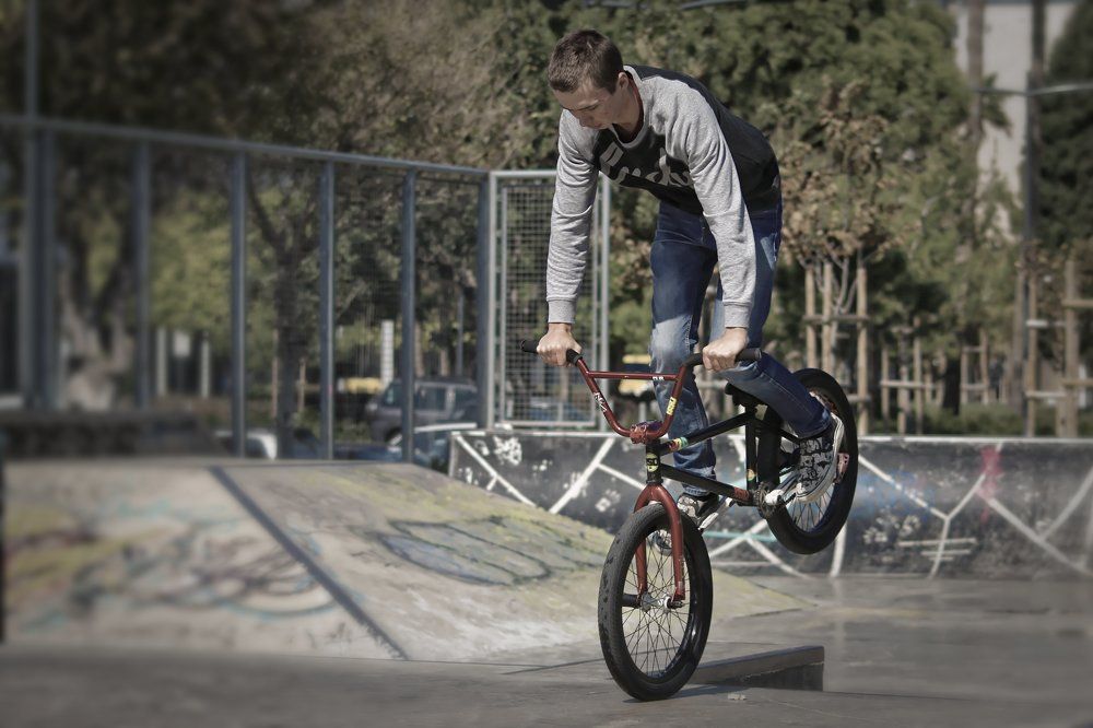 Велосипедные трюки!