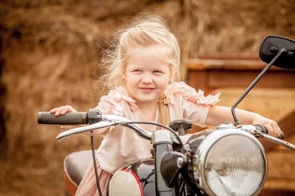 Детский портрет