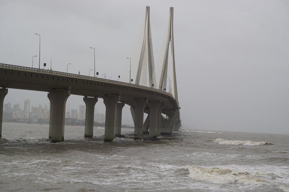 Strong Pillars of BANDRA-WORLI Sealink Cable Stayed Bridge